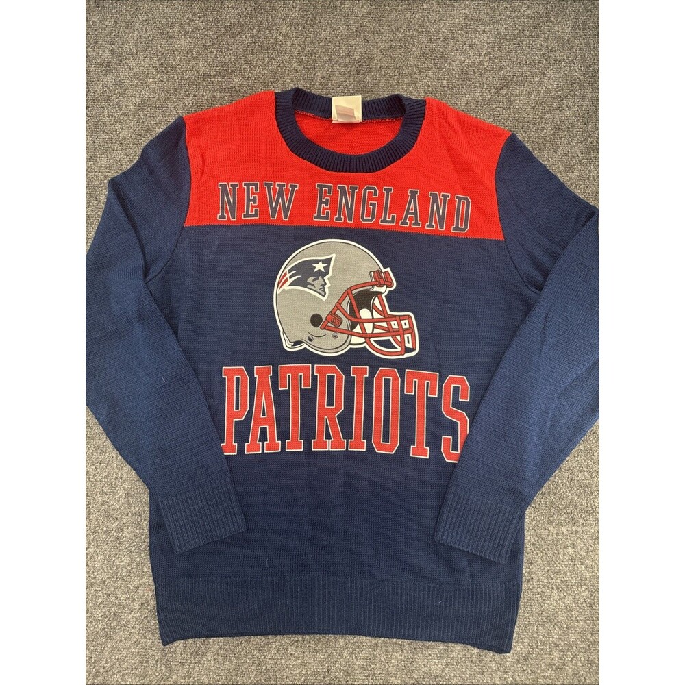 Junk Food New England Patriots NFL Sweater Mens L NWOT 2014 Helmet Crewneck
